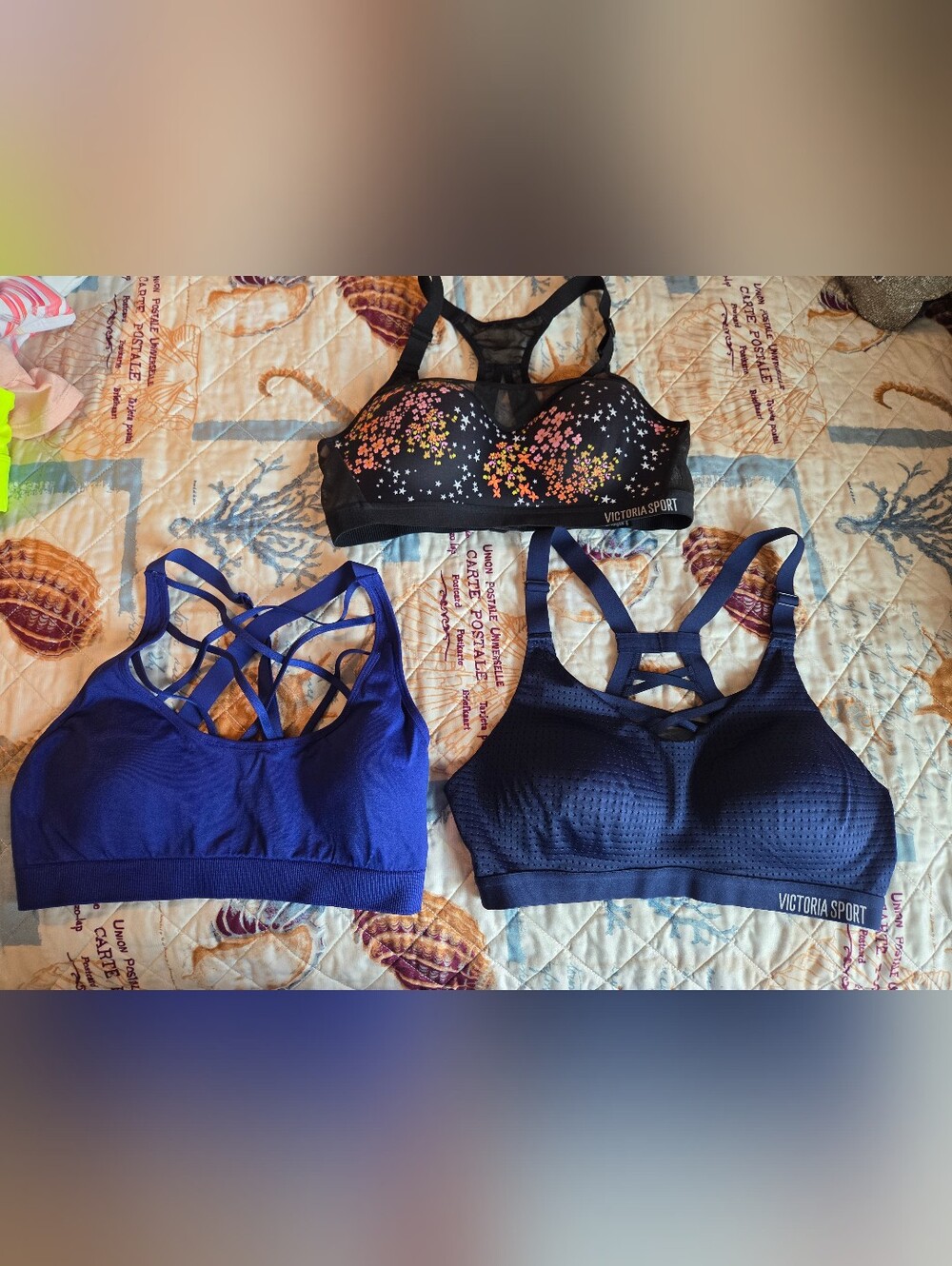 Victoria's Secret Sports Bra Lot